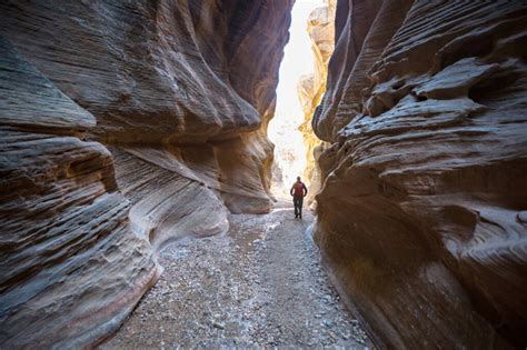 Tenda de rochas slot canyon trilha